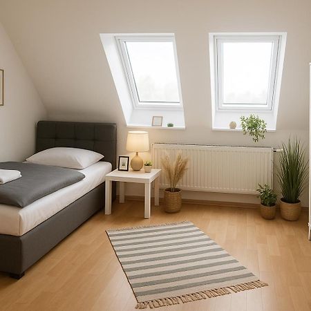 Sunnyhome Monteurwohnungen Und Apartments Nahe Regensburg Nittendorf Exteriör bild