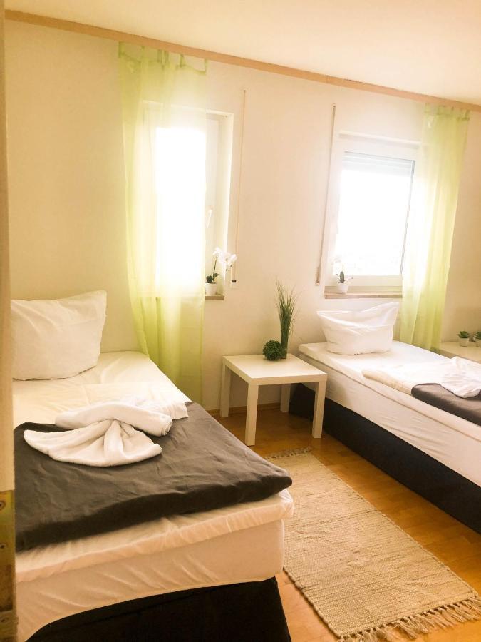 Sunnyhome Monteurwohnungen Und Apartments Nahe Regensburg Nittendorf Exteriör bild